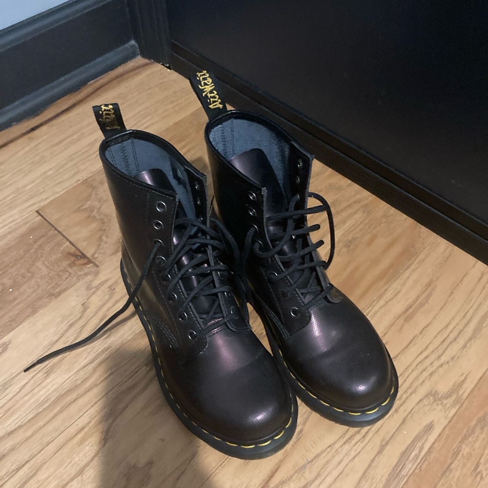 Dr. Martens purple metallic chrome Boots